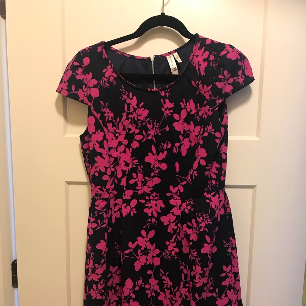 NWOT pink floral boutique dress M
